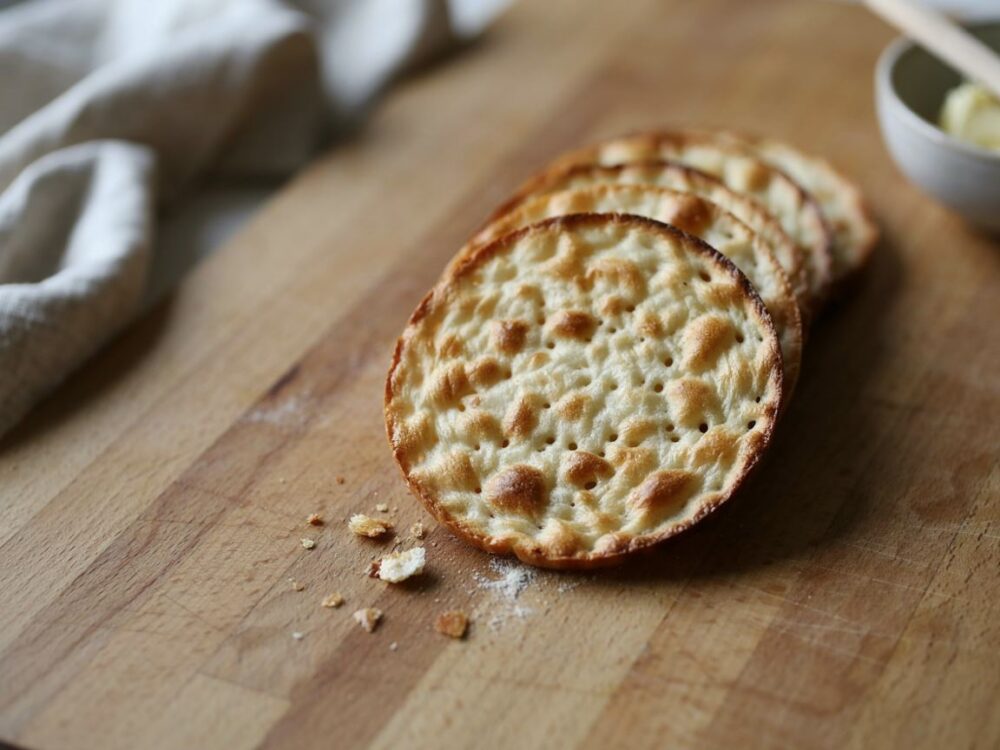 chrupkie pieczywo z ziarnami