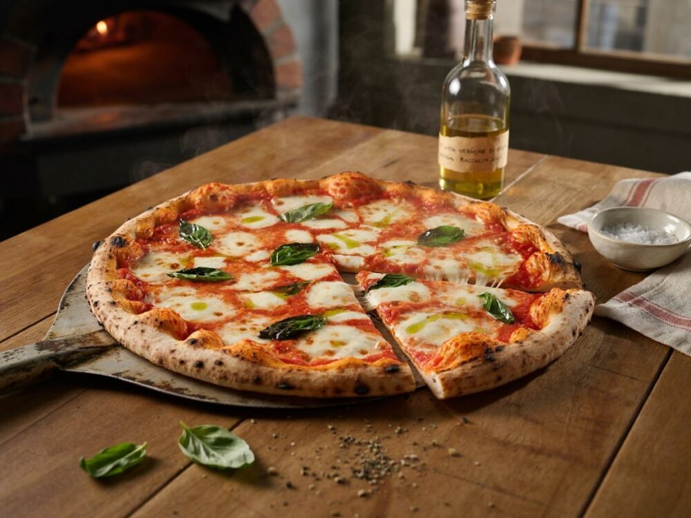 pizza z cienkim włoskim ciastem